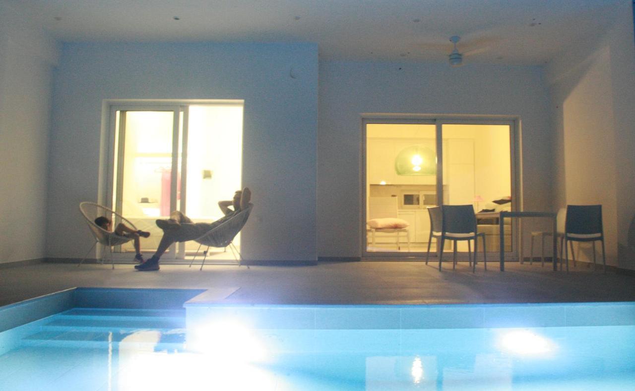 Splash Suites With Private Pools Nikiana Exteriér fotografie