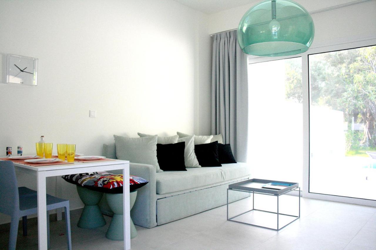 Splash Suites With Private Pools Nikiana Exteriér fotografie