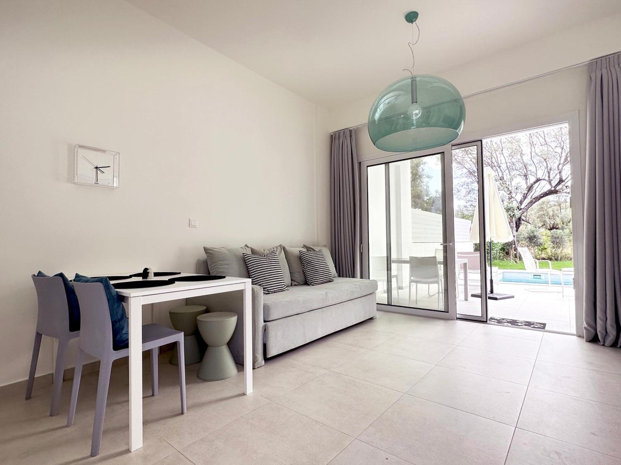 Splash Suites With Private Pools Nikiana Exteriér fotografie