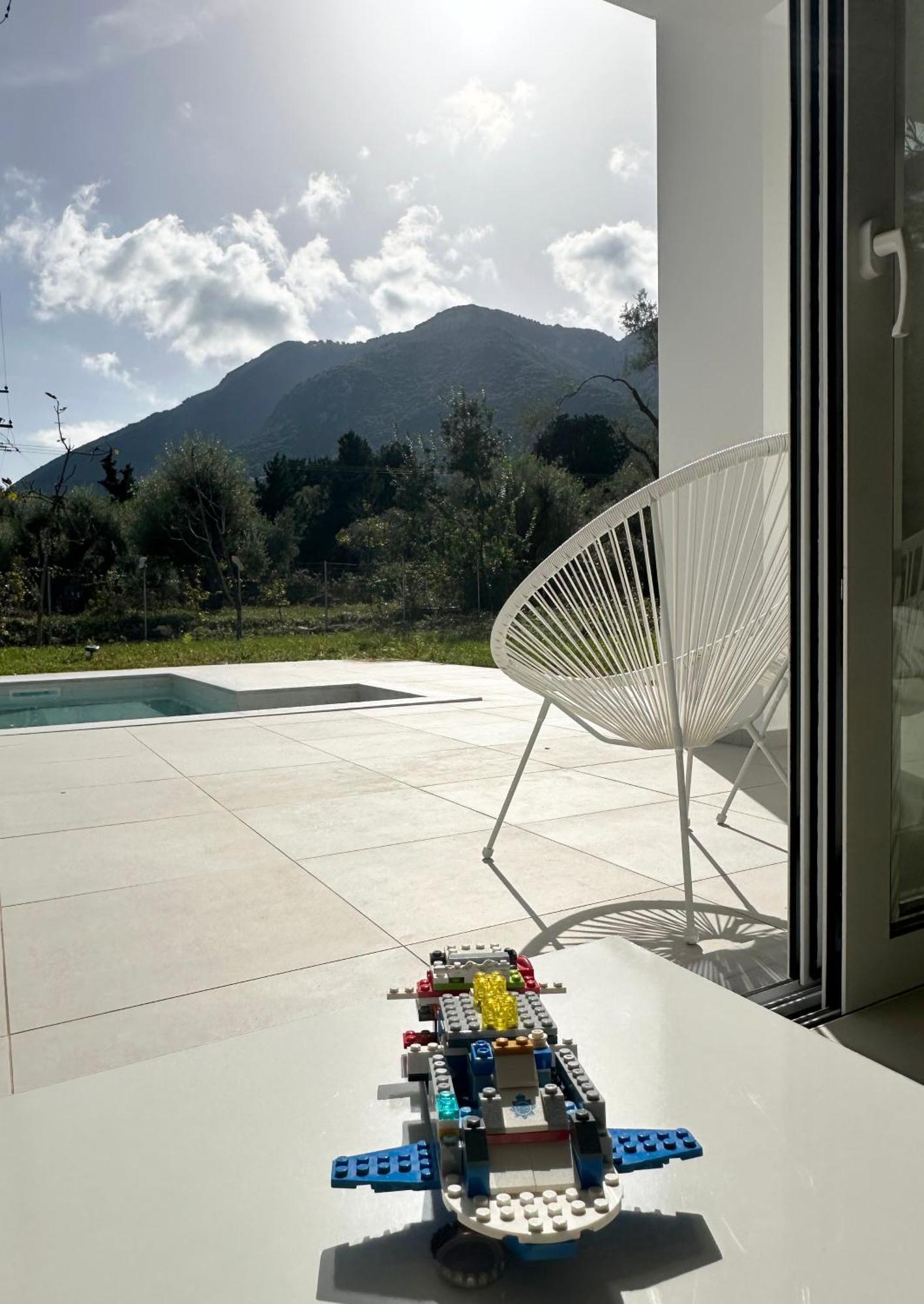 Splash Suites With Private Pools Nikiana Exteriér fotografie
